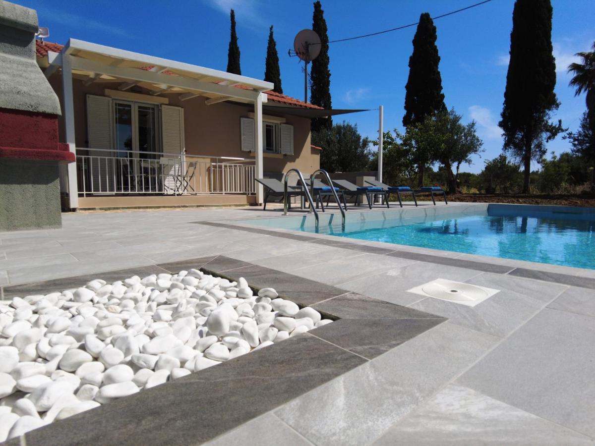 Cypress Garden Villas Svoronata Exterior foto