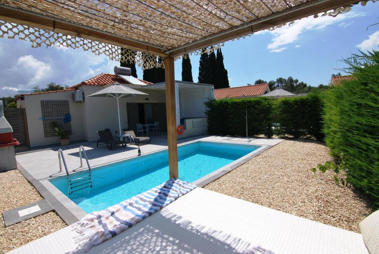 Cypress Garden Villas Svoronata Exterior foto